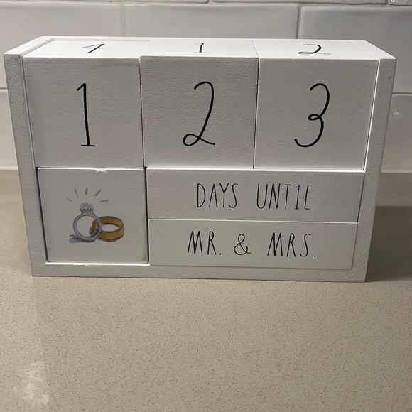 Rae Dunn 365 Countdown Block Calendar Set - Picture 1 of 10